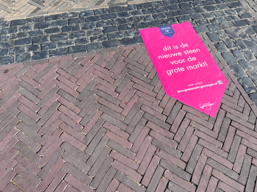 nieuwe steen grote markt