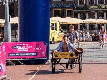 285e9247-b2ce-4c76-9ba8-b7e4c30c02d4