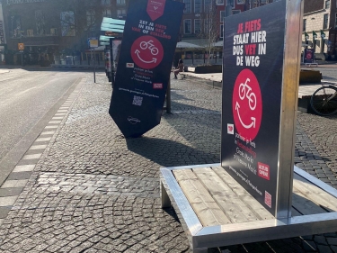 7dab2a9f-b163-4c57-8e12-e068cb220a20